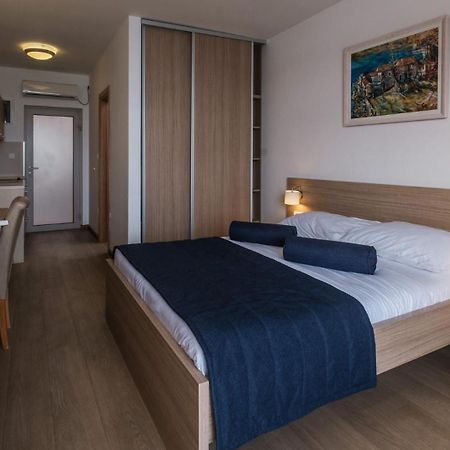 Poseidon The Beach Hotel Budva Exteriör bild