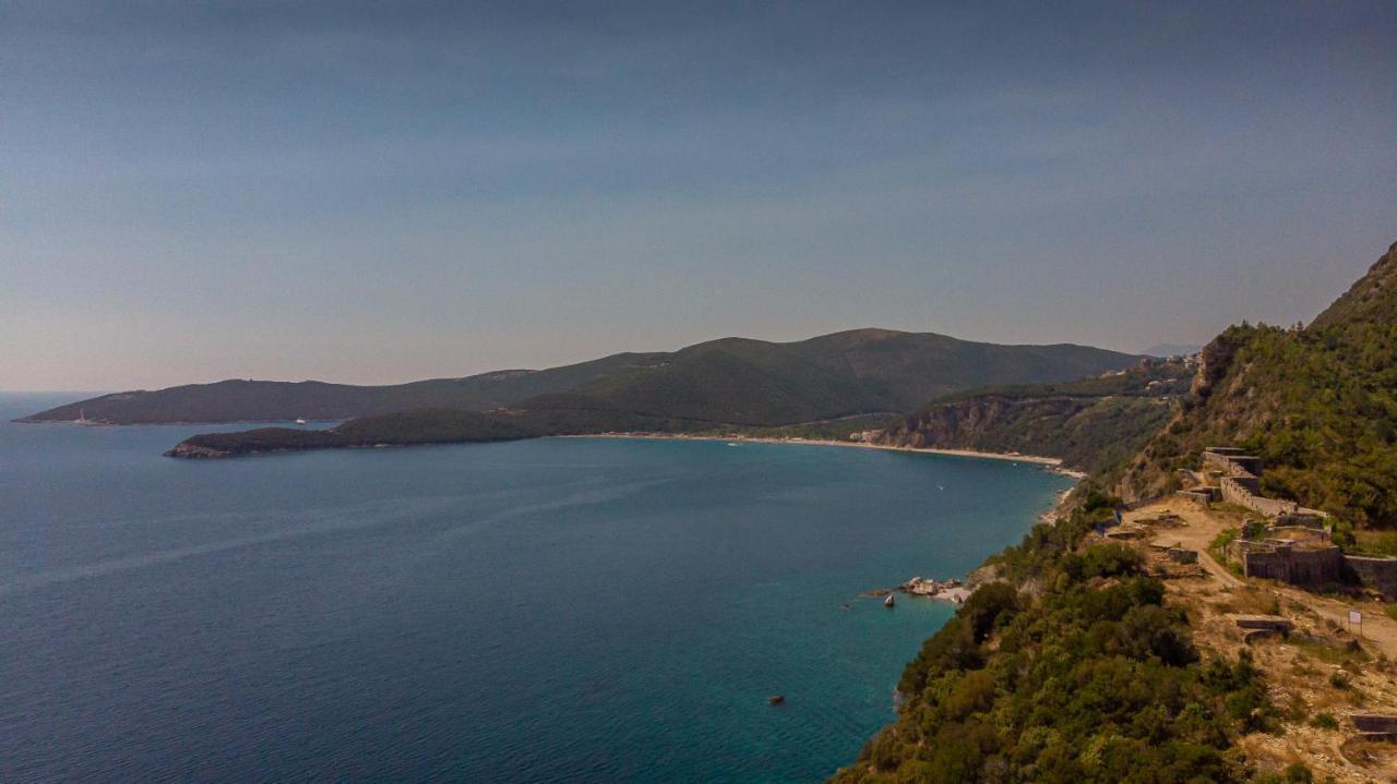 Poseidon The Beach Hotel Budva Exteriör bild