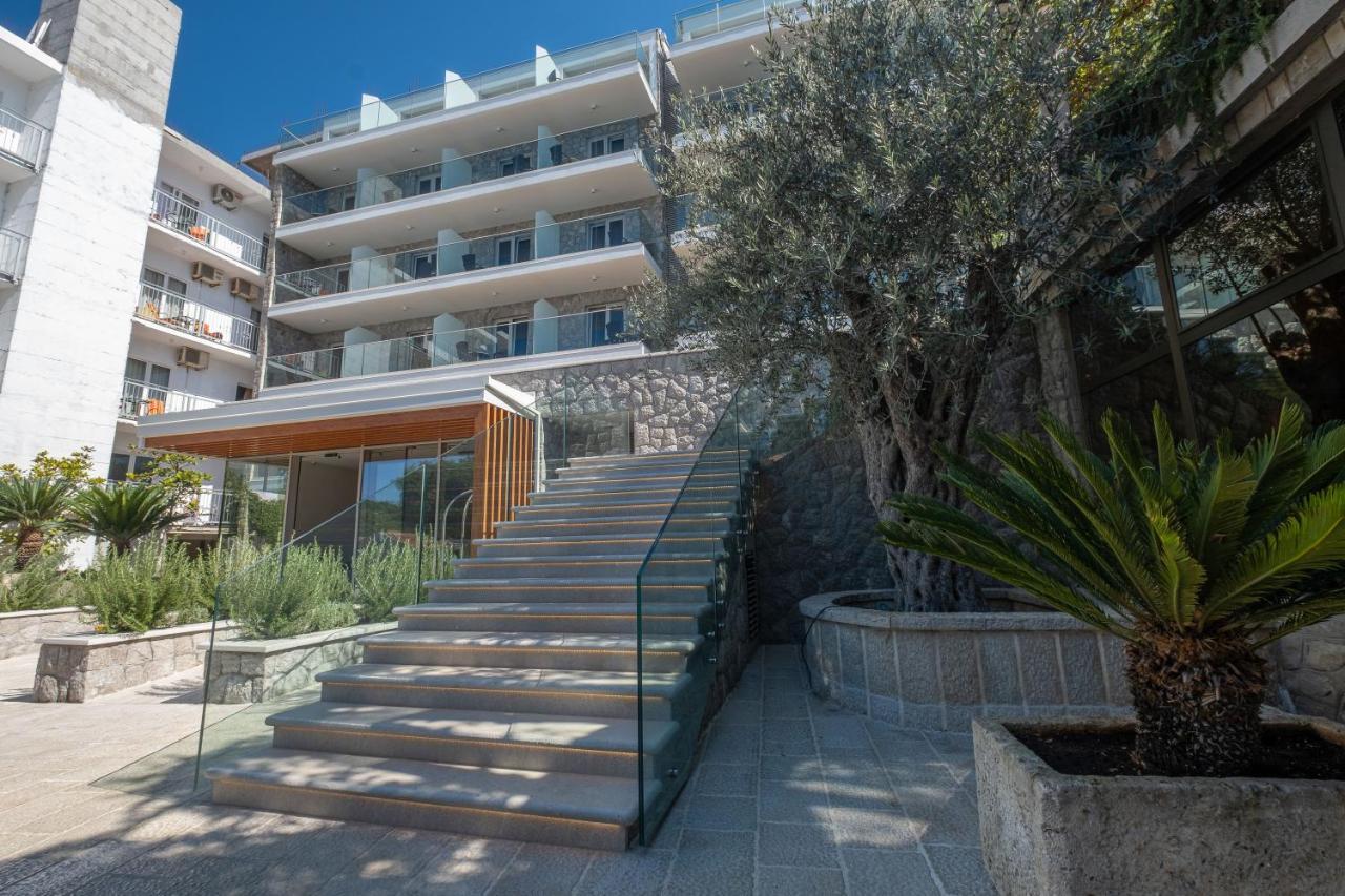 Poseidon The Beach Hotel Budva Exteriör bild