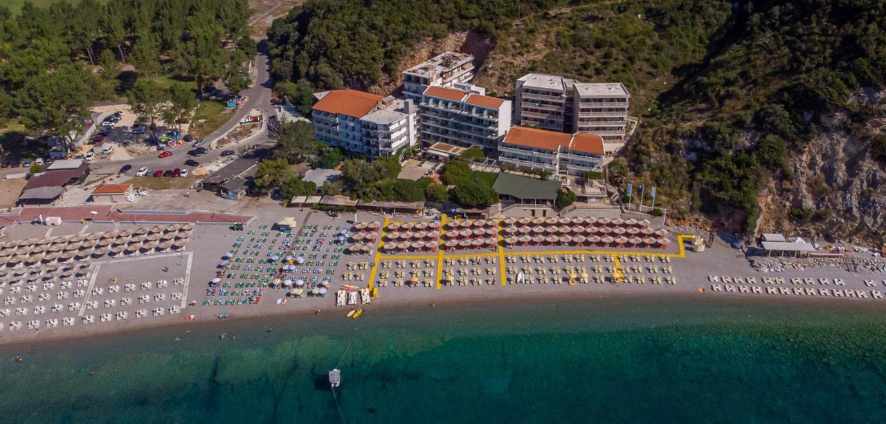 Poseidon The Beach Hotel Budva Exteriör bild